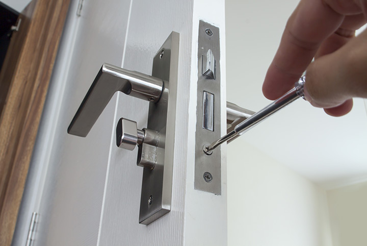 Our local locksmiths are able to repair and install door locks for properties in Rugby and the local area.